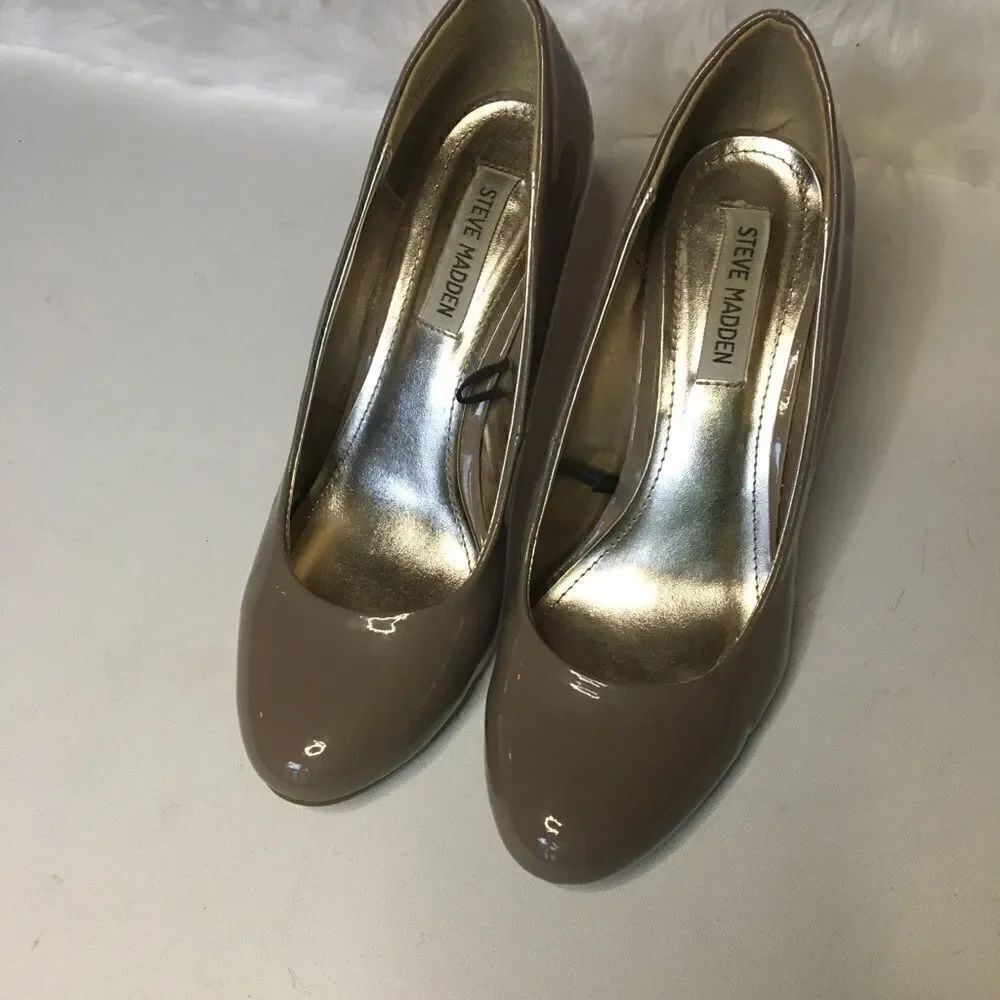 Steve Madden high heels nude women shoes SZ9.5
